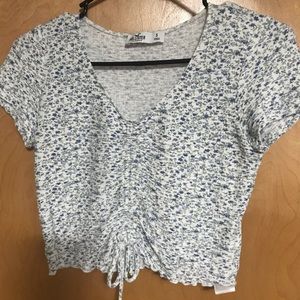 Hollister size small